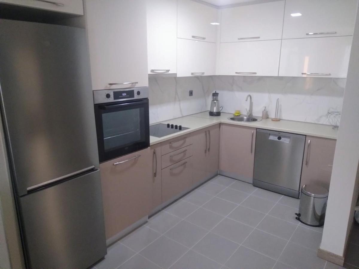 Cevahir Sky City Apartment-Spa & Fitness Center Skopje Luaran gambar