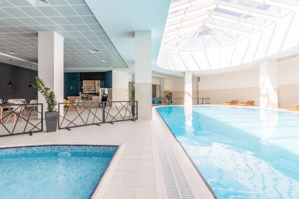 Cevahir Sky City Apartment-Spa & Fitness Center Skopje Luaran gambar